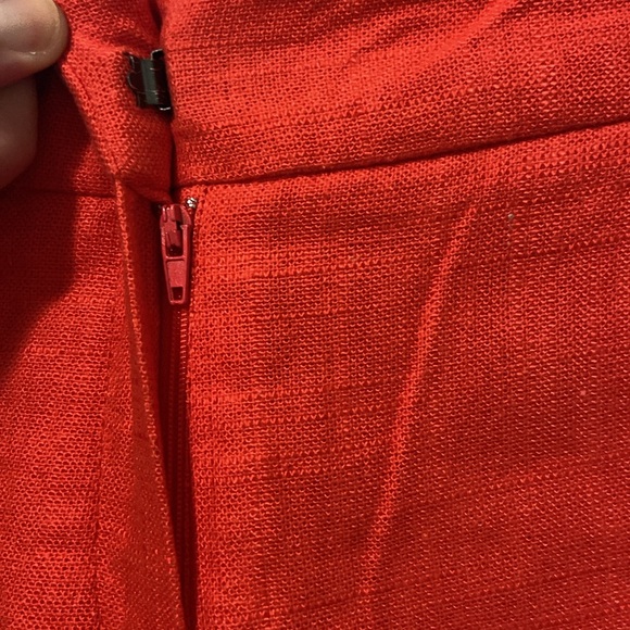 New never worn, women’s red TJ Maxx shorts, size 10 - Picture 3 of 5